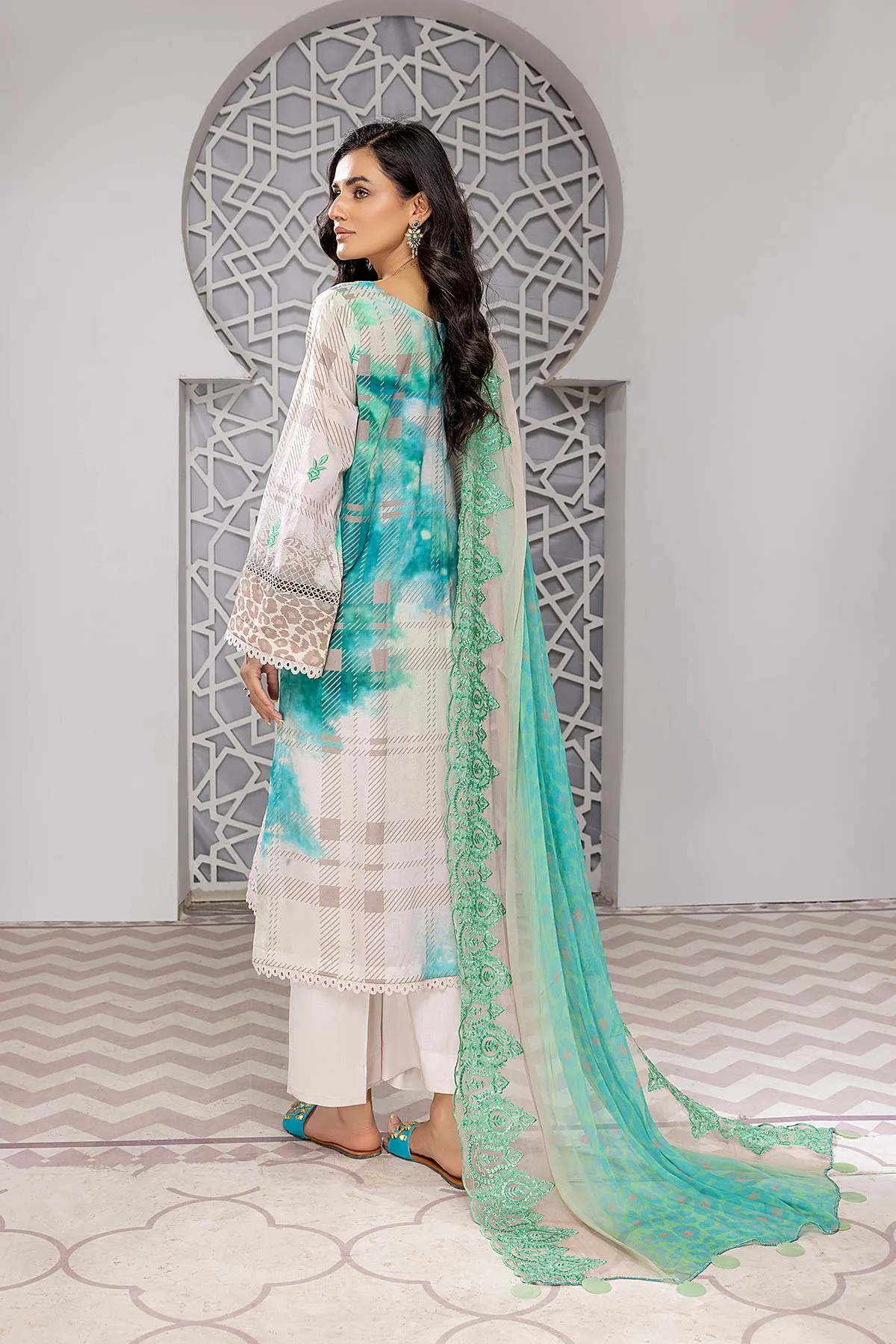 3 Pc Charizma Lawn Printed Suit with Embroidered Dupatta PEC22-78