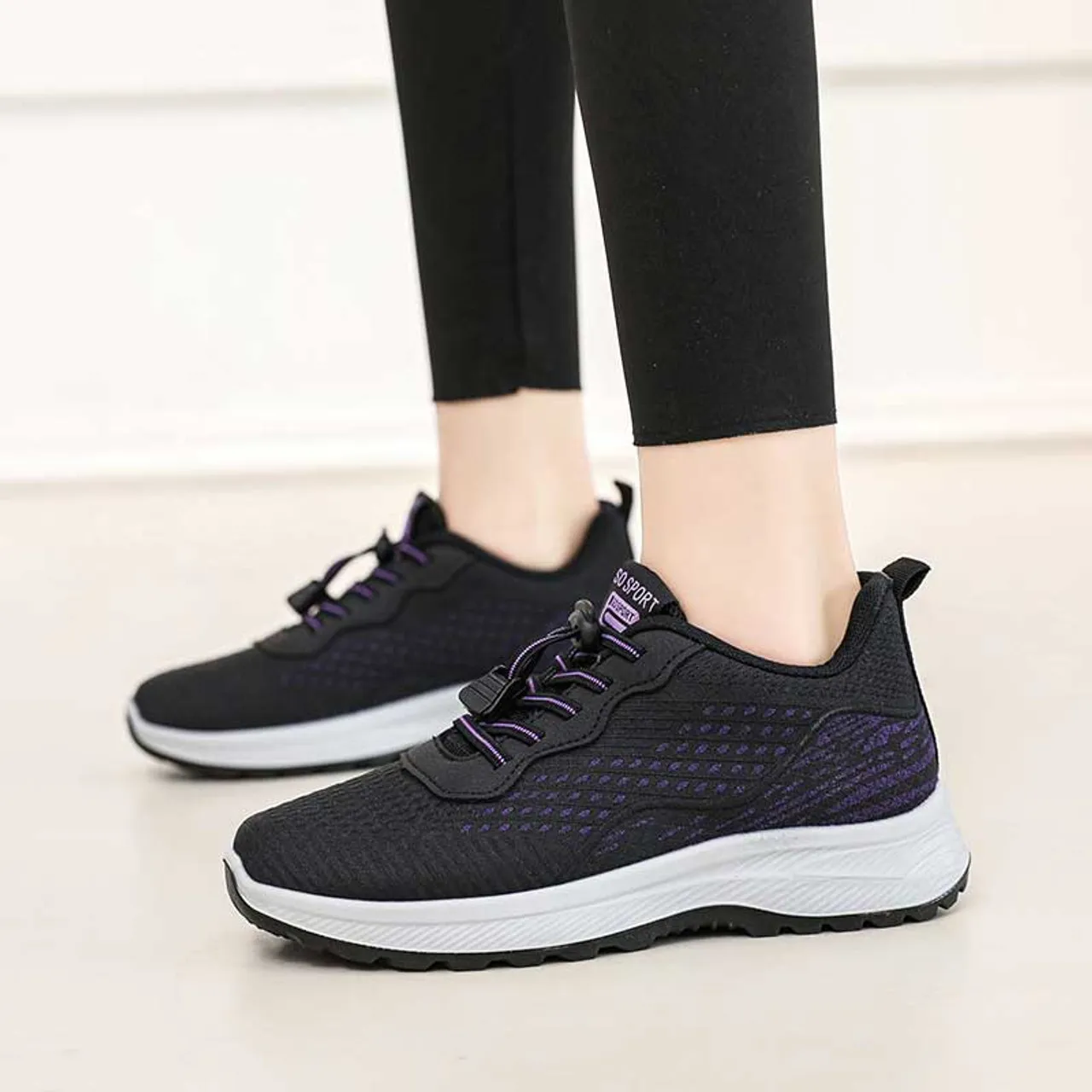 Black prismatic texture pattern casual shoe sneaker