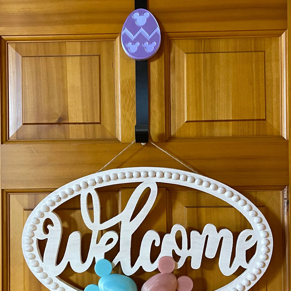 Door Wreath Hanger with Interchangeable Icon Accent