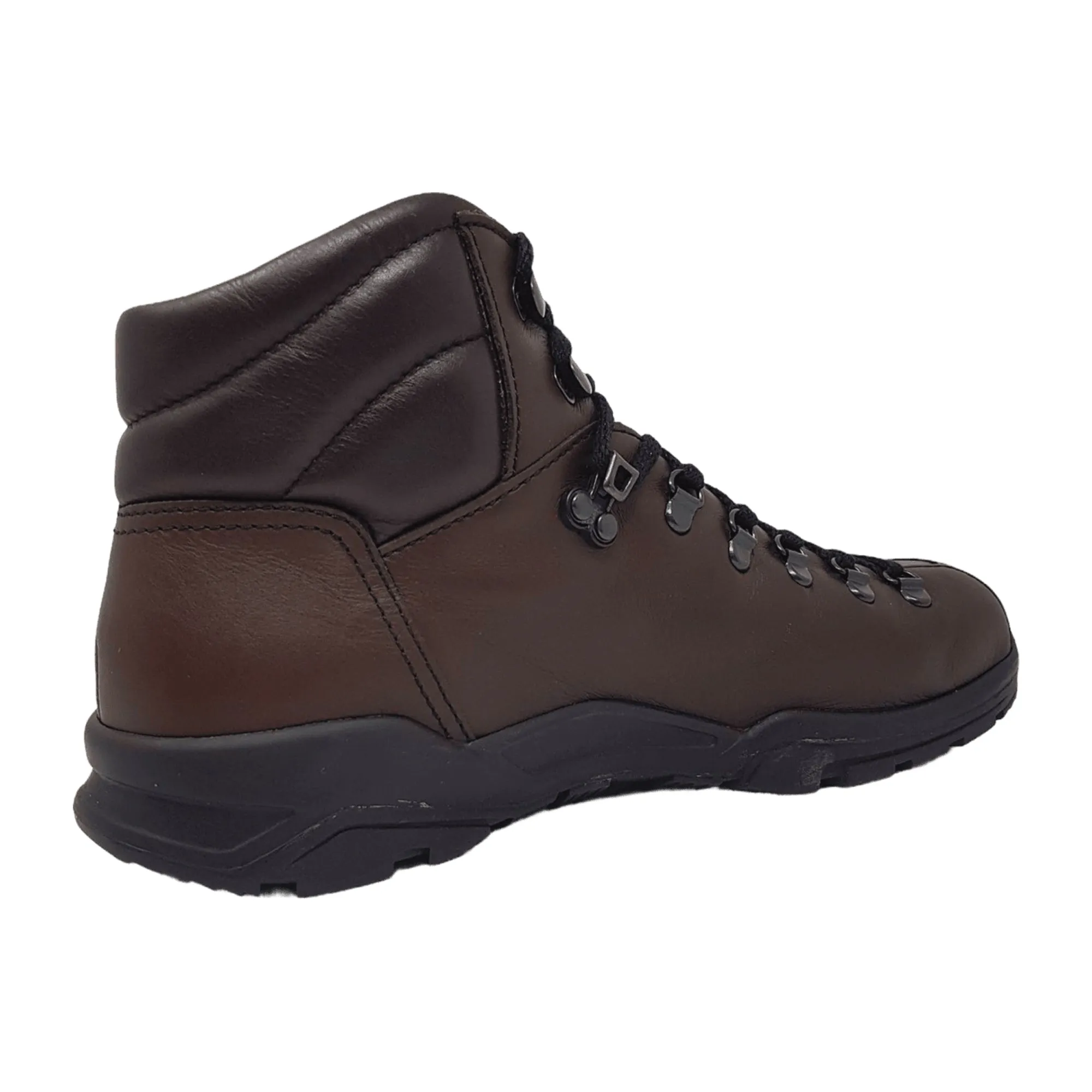 Finn Comfort Garmisch Men's Boots - Durable and Stylish in Brown