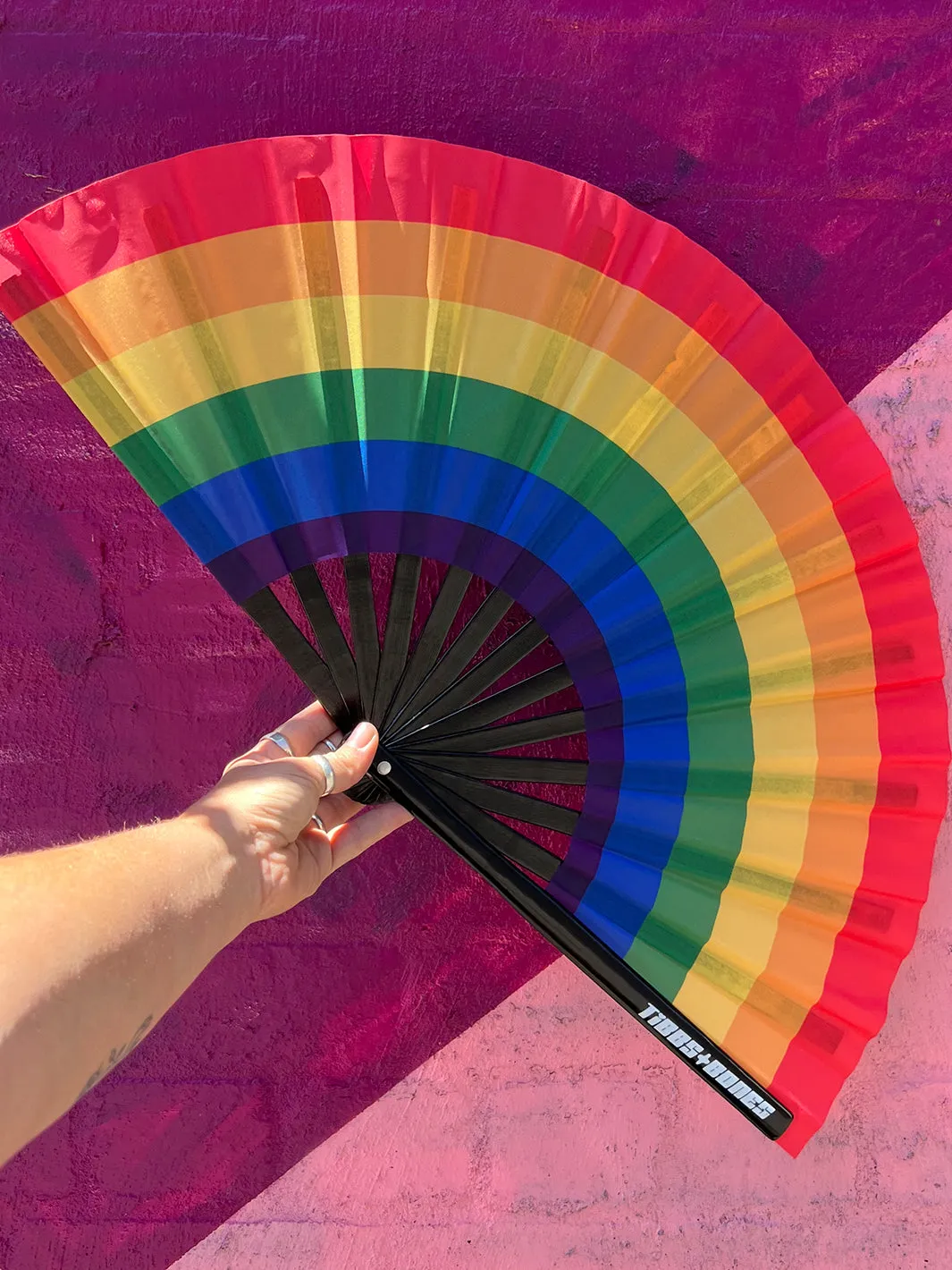 GIANT FAN - RAINBOW PRIDE