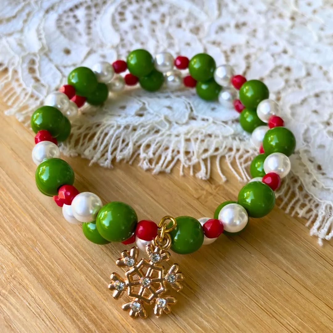 Holly Jolly Christmas Bracelet