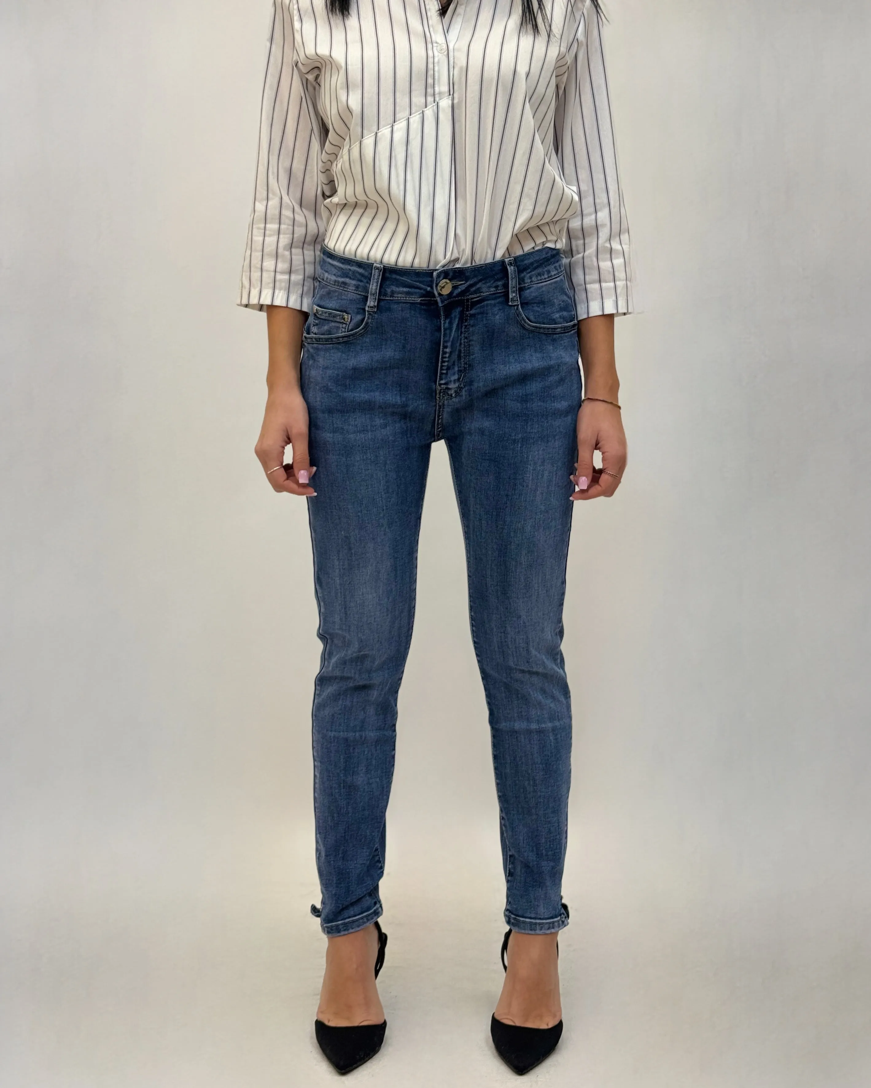 Jeans skinny fit in denim scuro