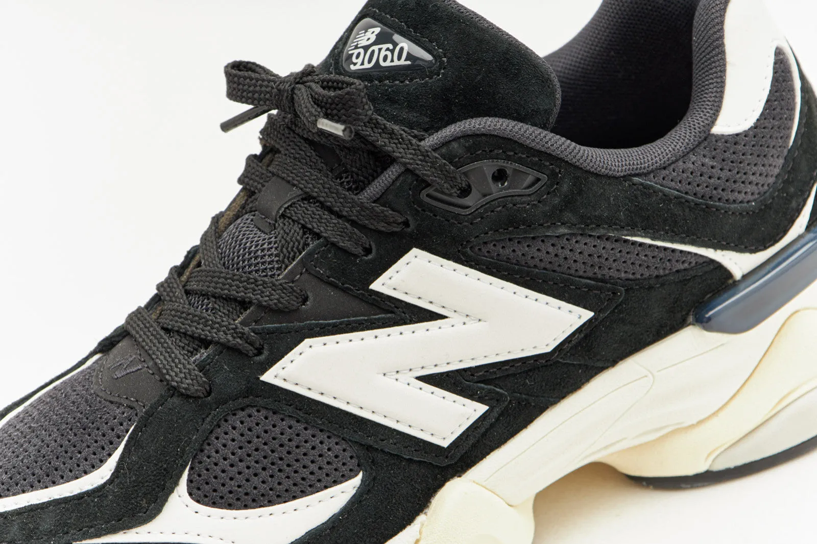 New Balance 9060 'Black White'