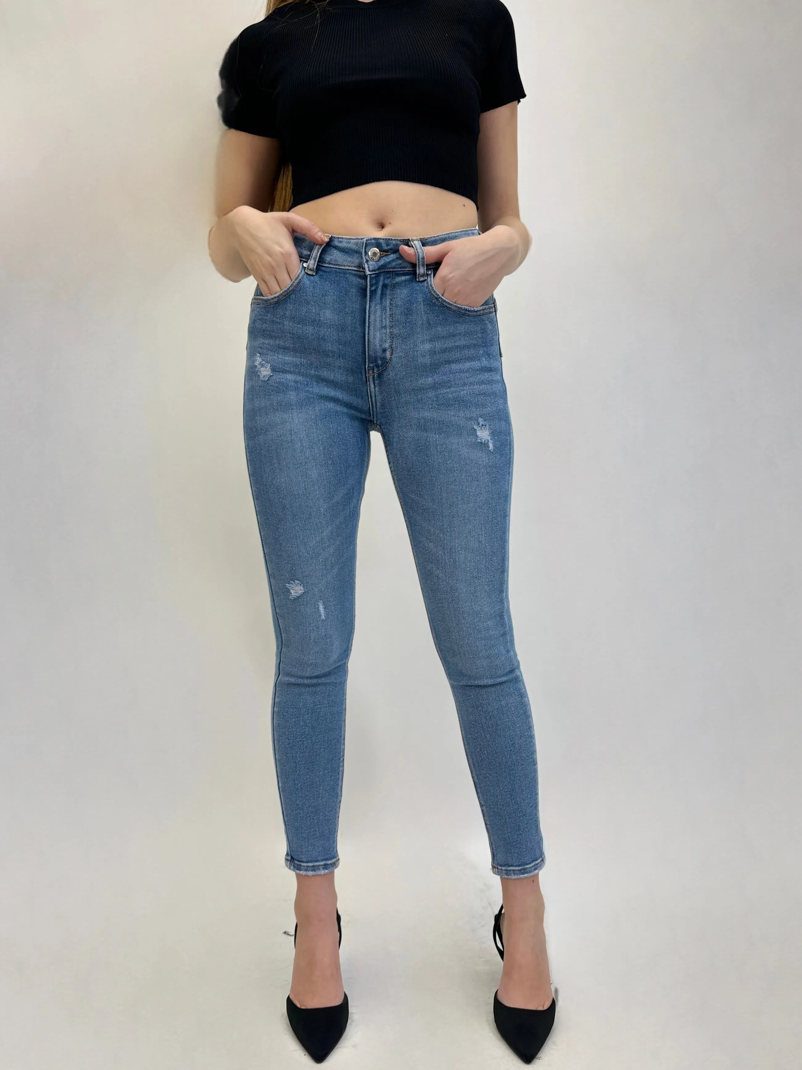 Pantaloni jeans skinny vita media effetto push up