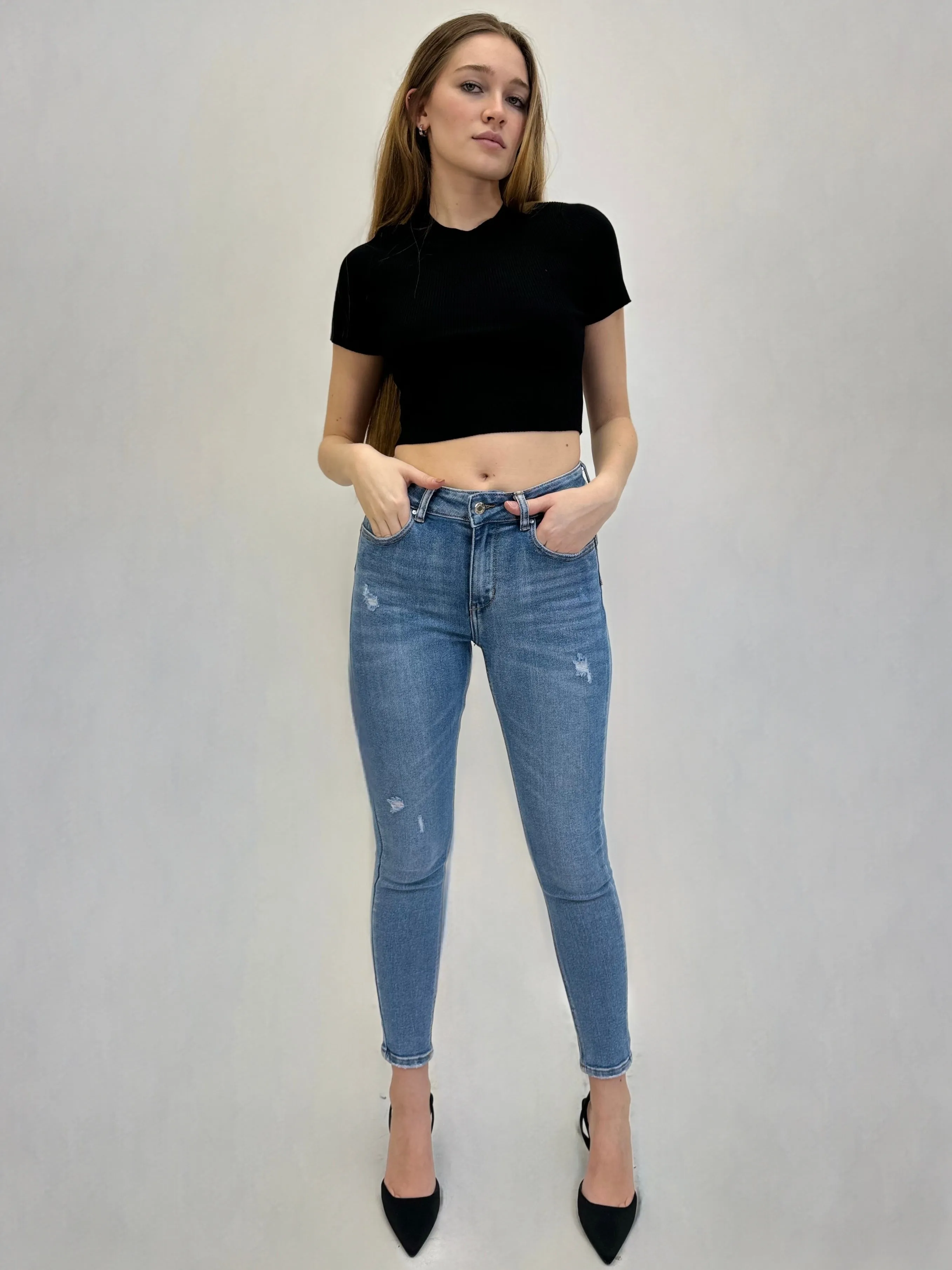 Pantaloni jeans skinny vita media effetto push up