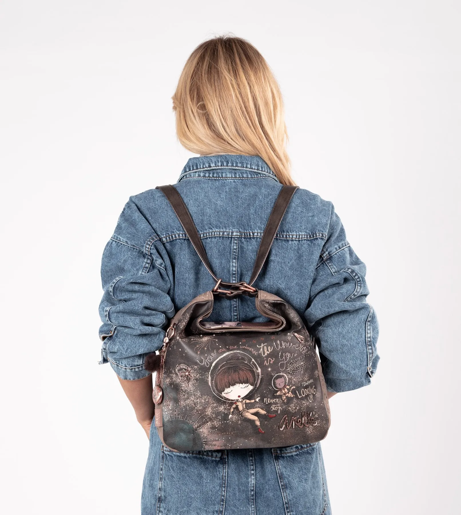 Pretty universe hobo bag that can be converted into a backpack