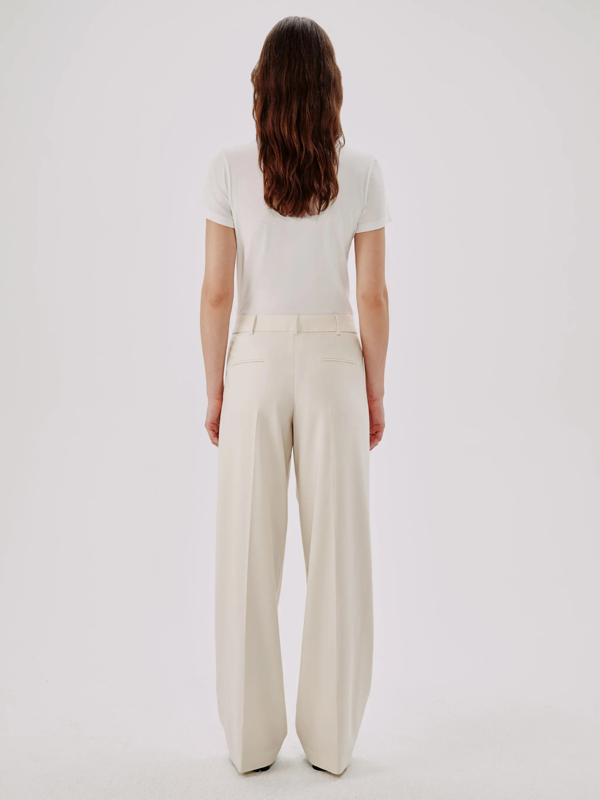 Relaxed Wide Leg Pant