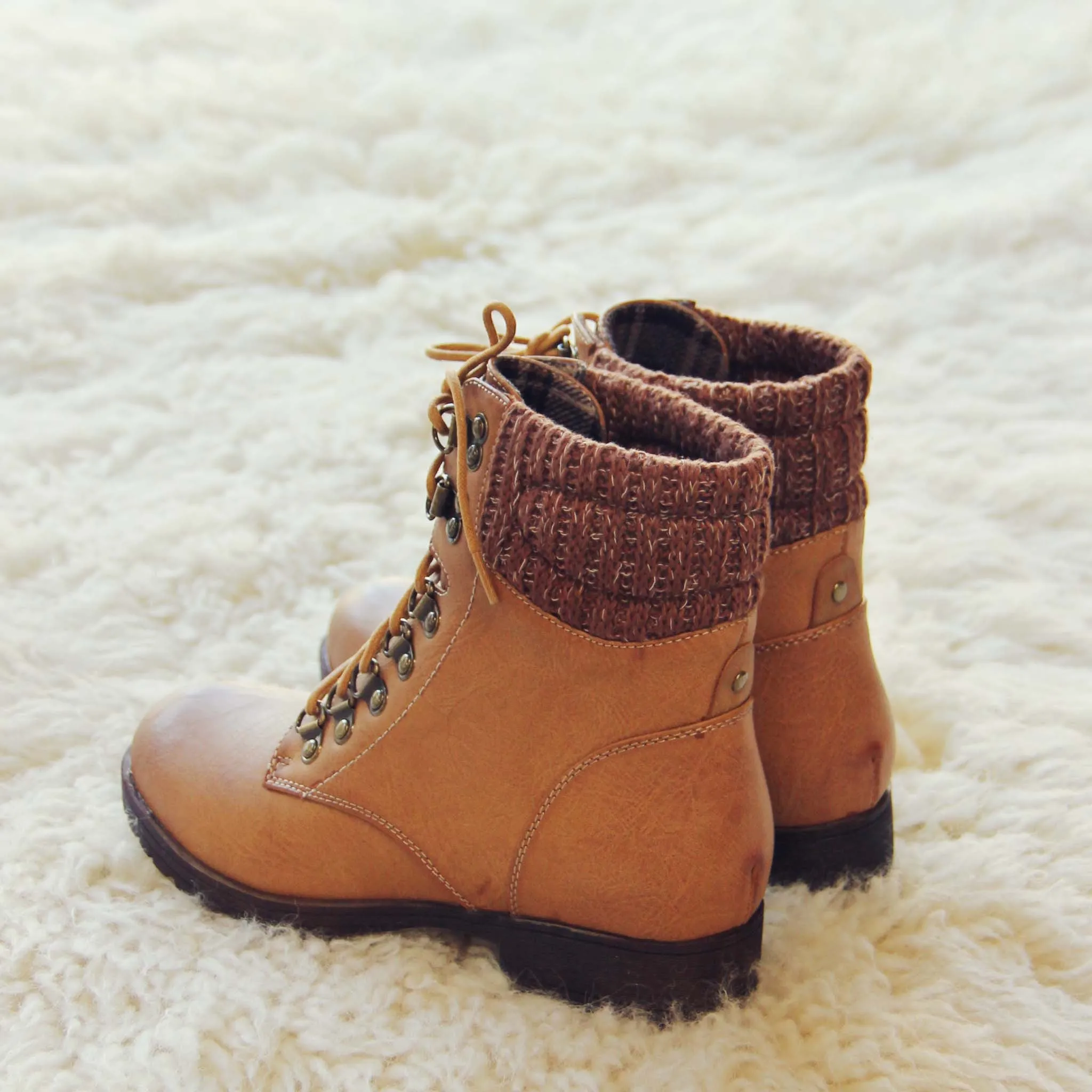 The Grizzly Boots in Tan