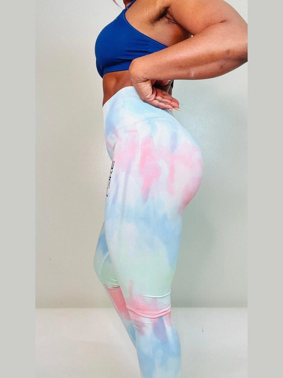 Tie-Dye Scrunch Butt Leggings