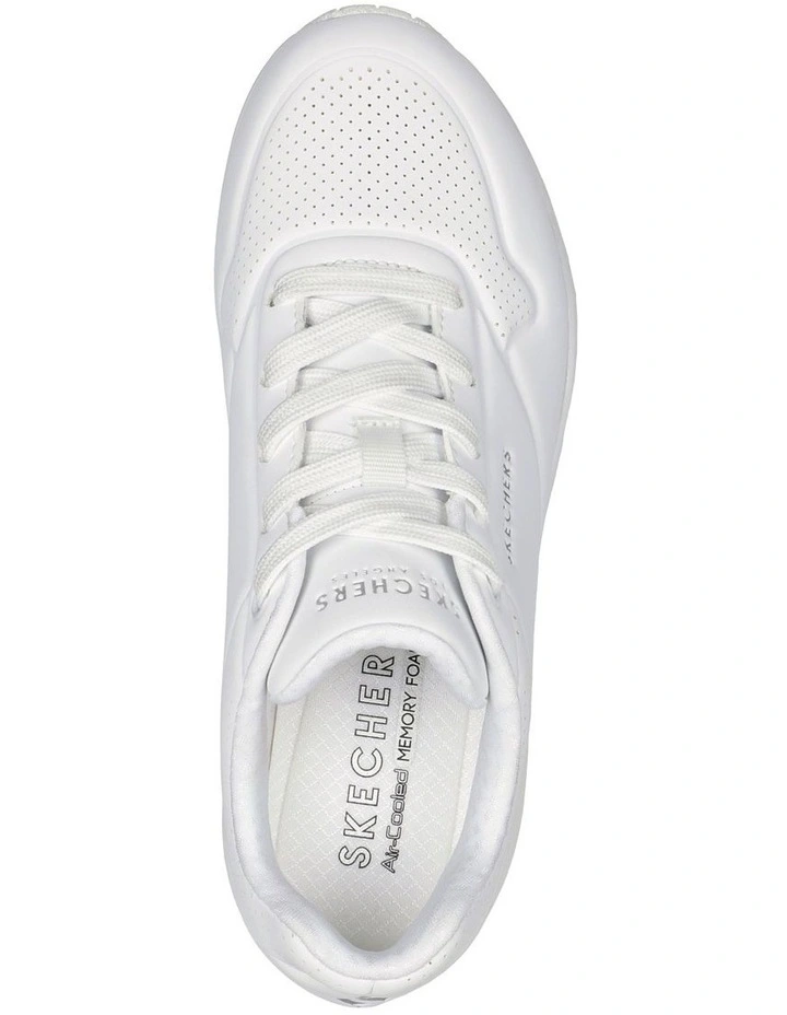 Uno Stand On Air Sneaker in White